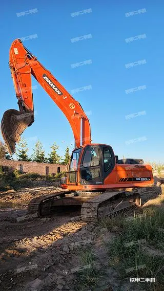 DOOSAN DX260LC-9C — из Китая