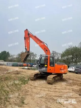 HITACHI ZX120 — из Китая