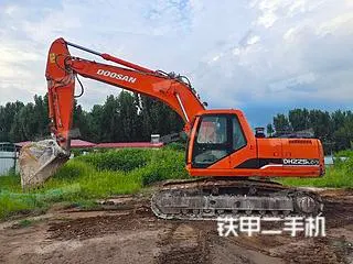 DOOSAN DH225LC-9 — из Китая