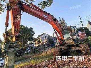 HITACHI ZX240-3 — из Китая