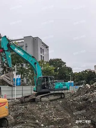 KOBELCO SK350LC-8 — из Китая