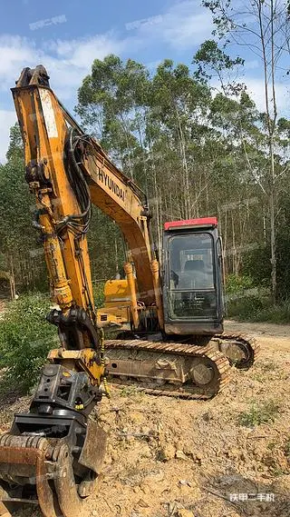 HYUNDAI R110-7 — из Китая
