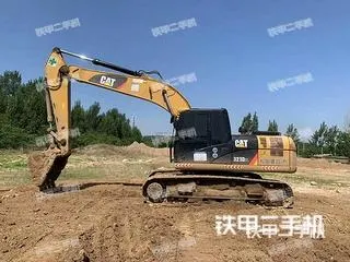 CATERPILLAR 323D2L — из Китая под ключ