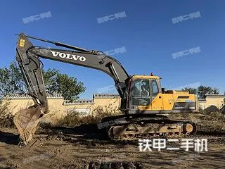 Volvo EC240CL — из Китая