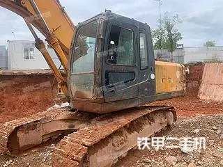 Hyundai R215-7C — из Китая