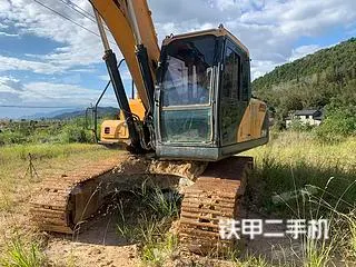 Hyundai R215VS — из Китая