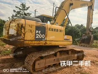Komatsu PC200-7 — из Китая