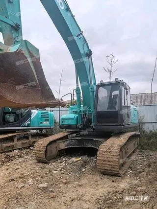 Kobelco SK260LC-10 SUPERX — из Китая