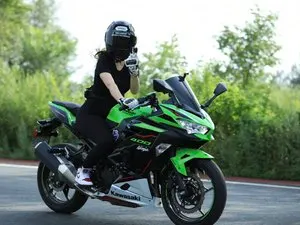 KAWASAKI NINJA 400 — из Китая под ключ