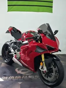 DUCATI PANIGALE V4 S 2021 — 9 789 км, Китай — под ключ — фото 1