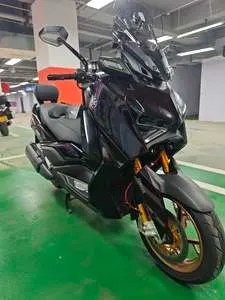 YAMAHA XMAX TECH MAX — из Китая под ключ