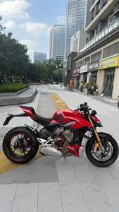 DUCATI STREET FIGHTER V4 S RED — из Китая