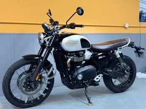 TRIUMPH SCRAMBLER 1200 X ICON EDITION — из Китая