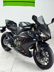 HONDA CBR650R — из Китая под ключ