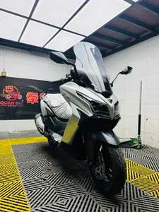 KYMCO S400 — из Китая