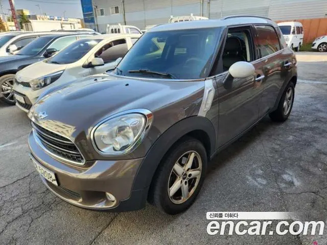 MINI COOPER D COUNTRYMAN 2013 — 164 150 км, коричневый, Корея — под ключ — фото 1