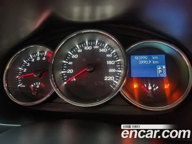 RENAULT KOREA SM3 2011 — 183 990 км, белый-перламутр, Корея — под ключ — фото 8