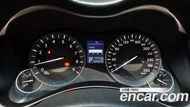 INFINITI M37 2011 — 177 725 км, серебристо-серый, Корея — под ключ — фото 8