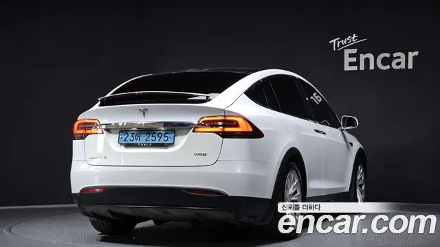 TESLA MODEL X 2018 — 128 412 км, белый, Корея — под ключ — фото 2