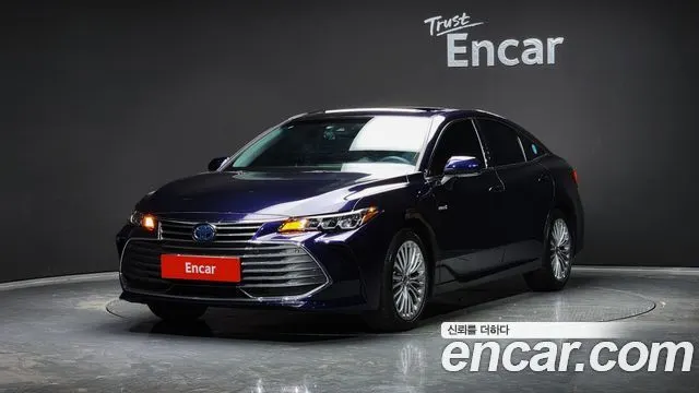 TOYOTA AVALON 2021