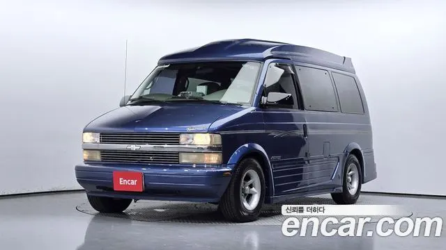 CHEVROLET ASTRO VAN 1997 — 131 107 км, синий, Корея — под ключ — фото 1