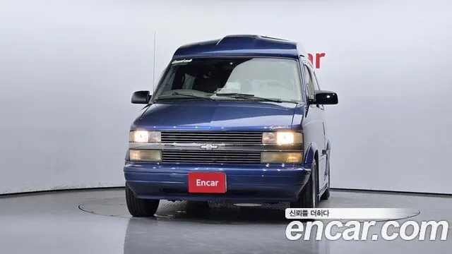 CHEVROLET ASTRO VAN 1997 — 131 107 км, синий, Корея — под ключ — фото 3