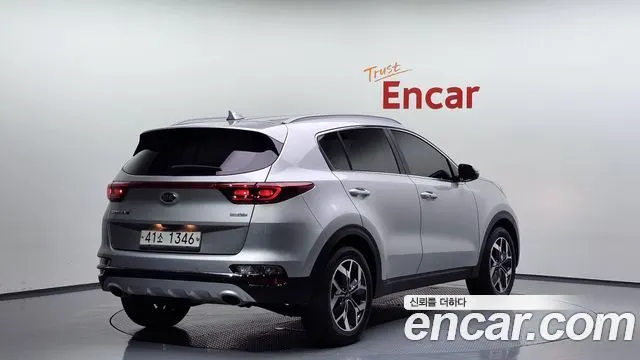 KIA SPORTAGE THE BOLD 2019 — 59 206 км, серебристый, Корея — под ключ — фото 2