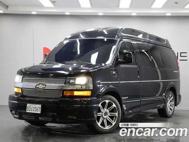 CHEVROLET EXPRESS VAN — из Кореи под ключ