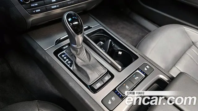 HYUNDAI GENESIS DH 2016 — 93 030 км, серебристо-серый, Корея — под ключ — фото 9