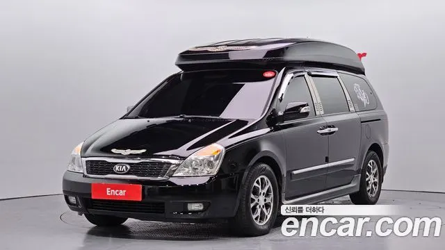 KIA CARNIVAL R 2013