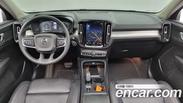 VOLVO XC40 2021 — 53 191 км, светло-серебристый, Корея — под ключ — фото 7