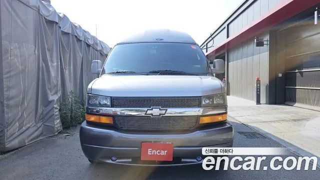 CHEVROLET EXPRESS VAN 2006 — 93 535 км, серебристо-серый, Корея — под ключ — фото 3