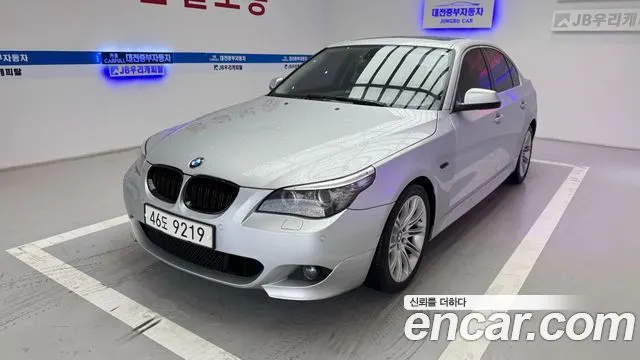 BMW 5 SERIES 2010 — 165 055 км, серебристый, Корея — под ключ — фото 8