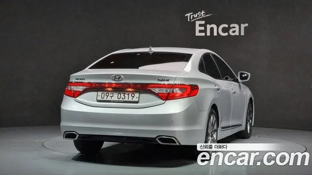 HYUNDAI GRANDEUR HYBRID 2017 — 153 660 км, серебристый, Корея — под ключ — фото 2