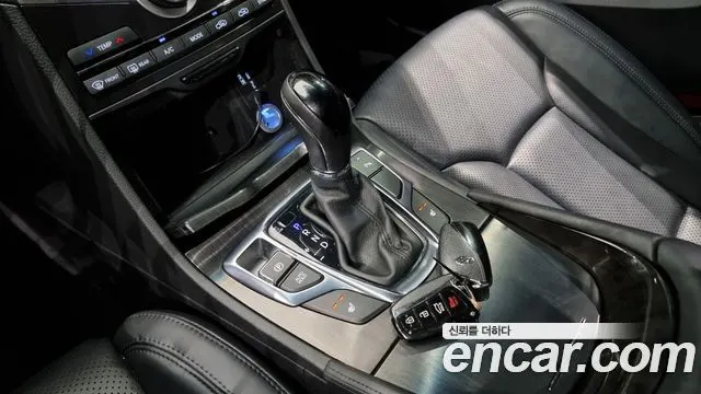 HYUNDAI GRANDEUR HYBRID 2017 — 153 660 км, серебристый, Корея — под ключ — фото 9