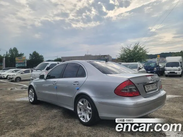 MERCEDES-BENZ E-CLASS W211 2008 — 194 320 км, серебристый, Корея — под ключ — фото 7