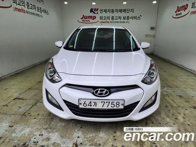 HYUNDAI I30 2015 — 115 481 км, белый, Корея — под ключ — фото 2