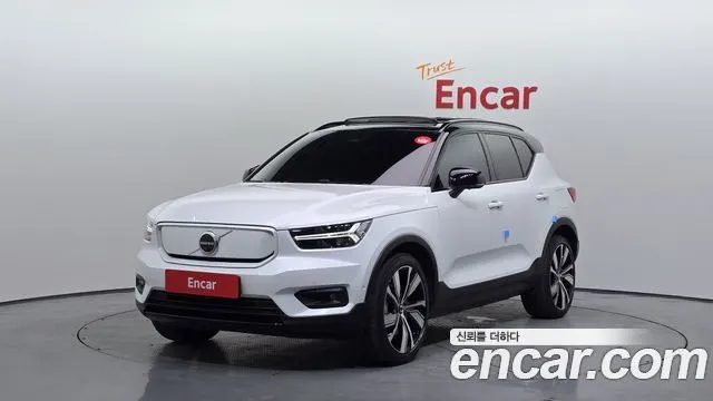 VOLVO XC40 RECHARGE 2022 — 93 160 км, белый, Корея — под ключ — фото 1