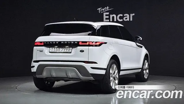 LAND ROVER RANGE ROVER EVOQUE (2 ПОК.) 2020 — 69 167 км, белый, Корея — под ключ — фото 2