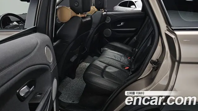 LAND ROVER RANGE ROVER EVOQUE 2017 — 117 788 км, бежевый, Корея — под ключ — фото 12