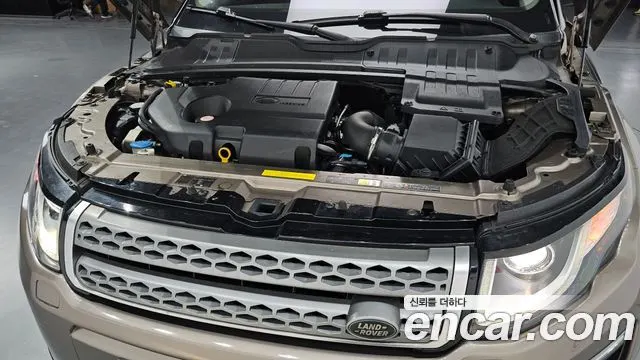 LAND ROVER RANGE ROVER EVOQUE 2017 — 117 788 км, бежевый, Корея — под ключ — фото 6