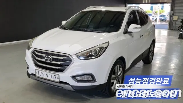 HYUNDAI TUCSON 2014 — 157 091 км, белый, Корея — под ключ — фото 11