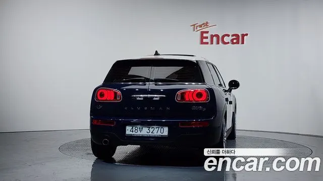 MINI COOPER D CLUBMAN 2017 — 73 542 км, синий, Корея — под ключ — фото 4