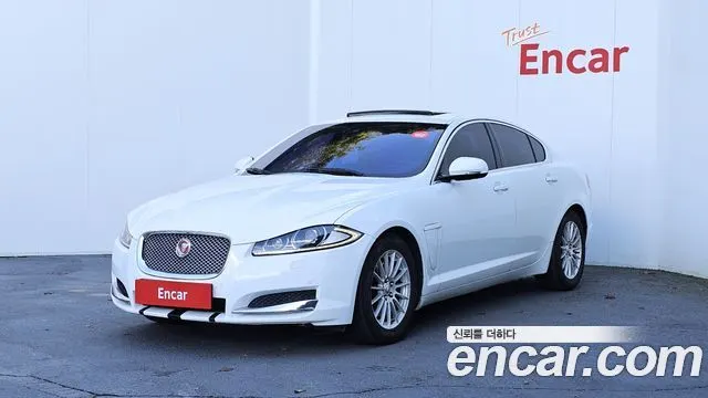 JAGUAR NEW XF 2014