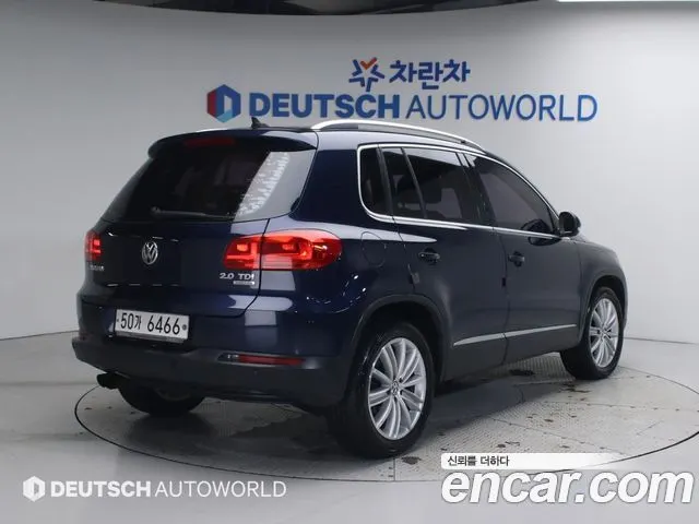 VOLKSWAGEN TIGUAN 2015 — 201 279 км, Корея — под ключ — фото 2