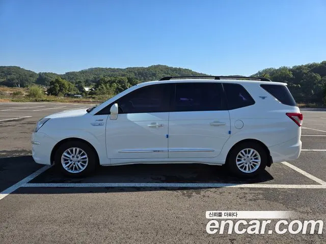 KGM KORANDO TURISMO 2014 — 201 901 км, белый, Корея — под ключ — фото 5