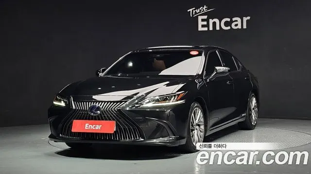 LEXUS ES300H — из Кореи под ключ