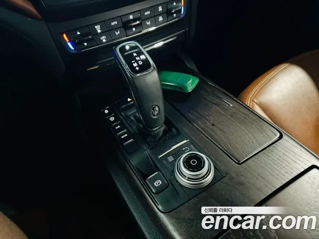 MASERATI GHIBLI 2020 — 45 455 км, светло-золотистый, Корея — под ключ — фото 9