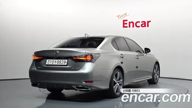 LEXUS GS300 2018 — 137 845 км, серебристо-серый, Корея — под ключ — фото 2