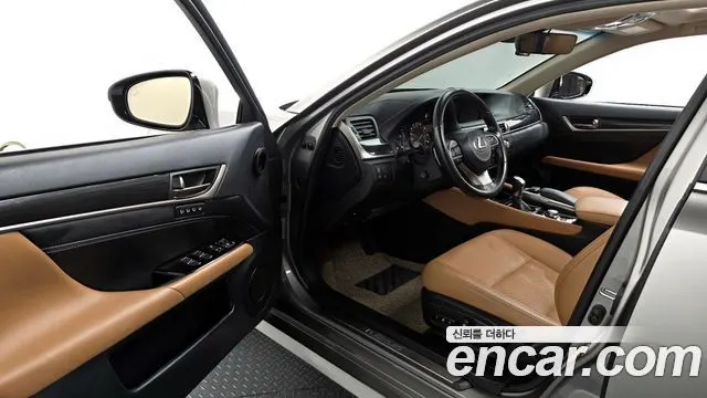 LEXUS GS300 2018 — 137 845 км, серебристо-серый, Корея — под ключ — фото 10